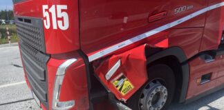 Beschädigte Zugmaschine