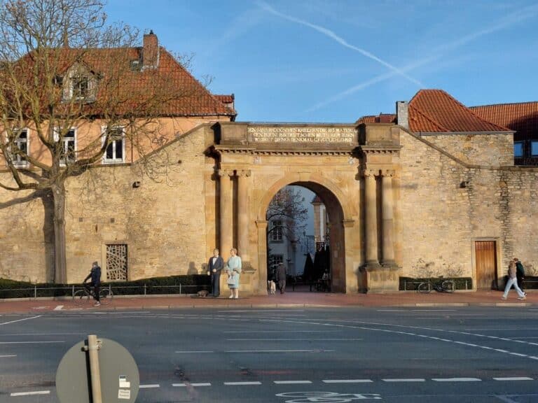 Blick auf das Heger Tor / Foto: Justus Hanneken in Innenstadt