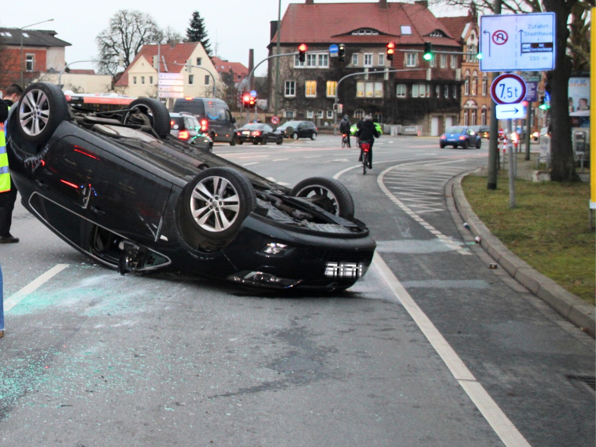 Unfall am Rißmüllerplatz. / Foto: Dominik Lapp