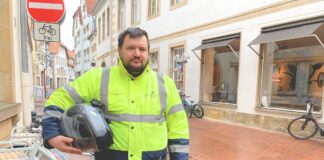 Tankwart Martin Weimer / Foto: Dominik Lapp