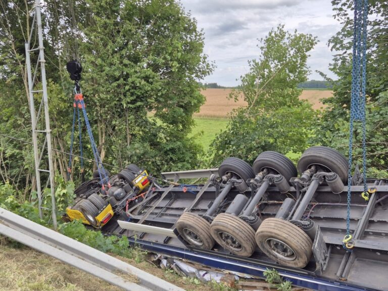 Unfall auf A30 bei Melle, / Foto: Heiko Westermann