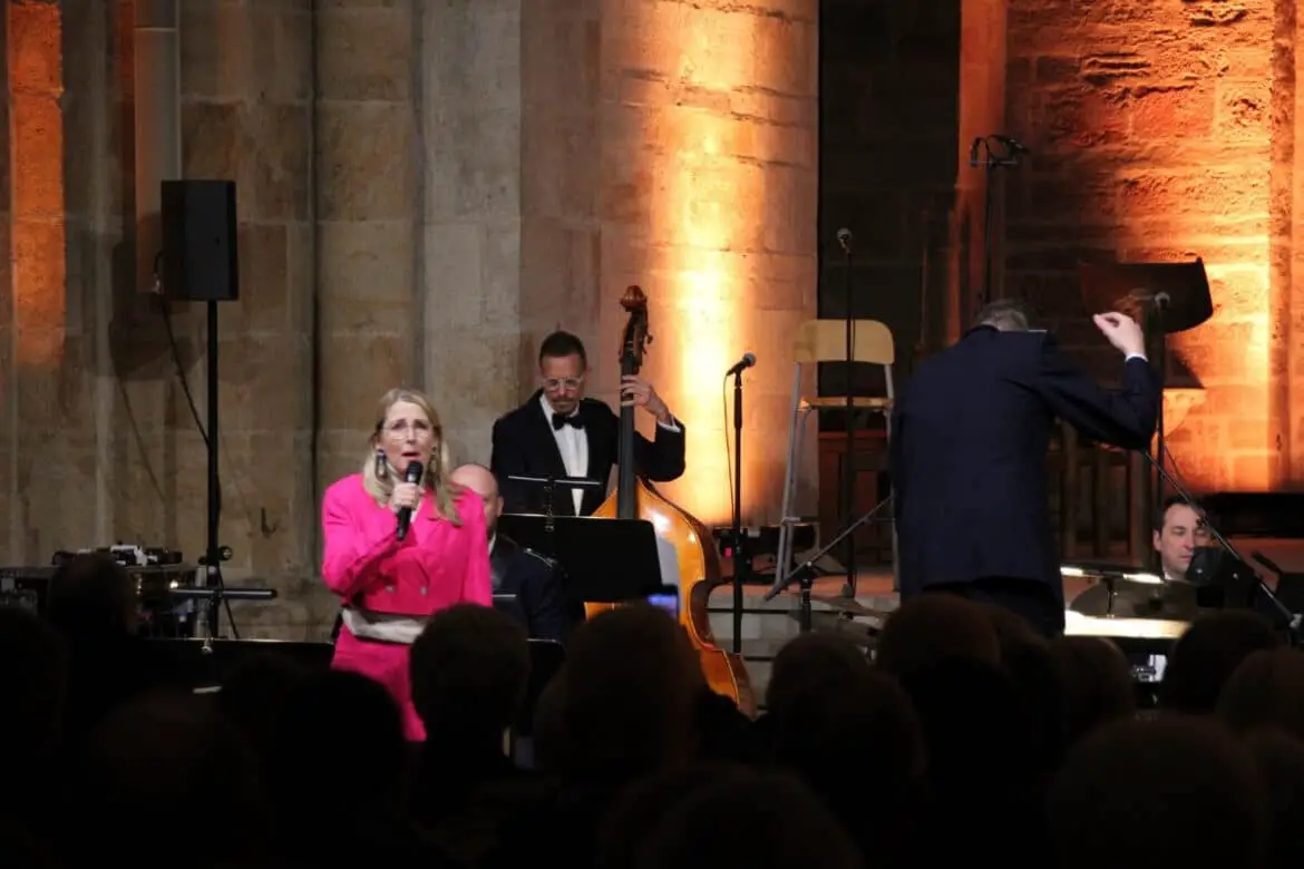 Sopranistin Margareta Bengtson im Osnabrücker Dom. / Foto: Dominik Lapp in Innenstadt
