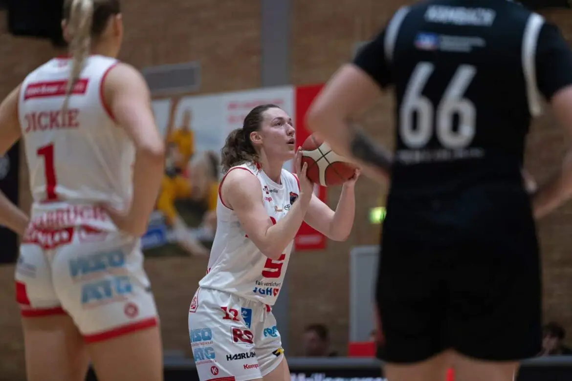 Ausgeglichene Partie der GiroLive-Panthers kippt nach der Halbzeit zugunsten der TK Hannover Luchse