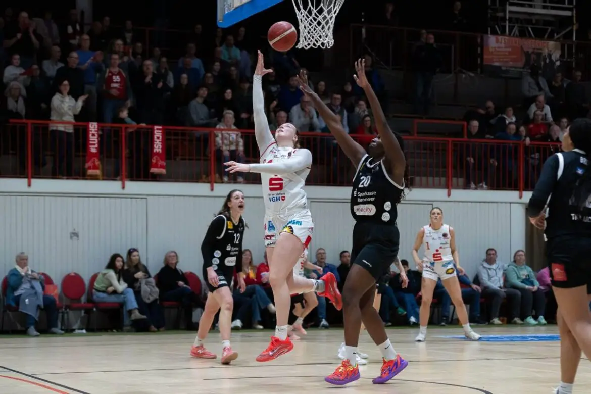 Ausgeglichene Partie der GiroLive-Panthers kippt nach der Halbzeit zugunsten der TK Hannover Luchse