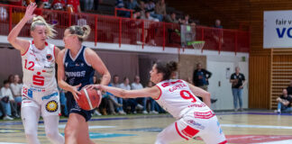 GiroLive-Panthers vs. Wings Leverkusen / Foto: Alexander Reinhard