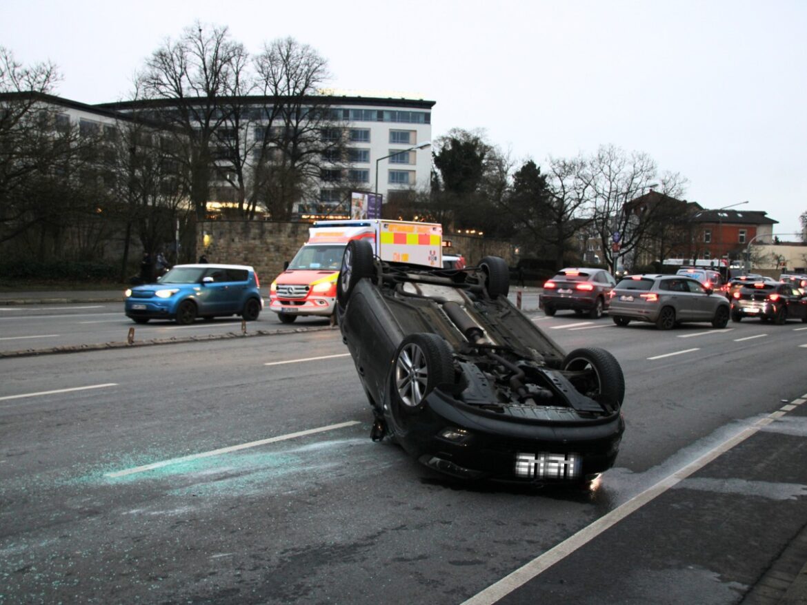 Unfall am Rißmüllerplatz. / Foto: Dominik Lapp