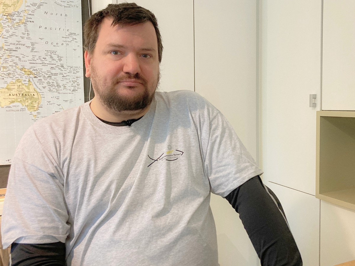 Vom Tankstellenräuber zum Tankwart: So fand der Osnabrücker Martin Weimer zu seiner Berufung Der mobile Tankwart Martin Weimer bei seinem Besuch in der HASEPOST-Redaktion. / Foto: Dominik Lapp