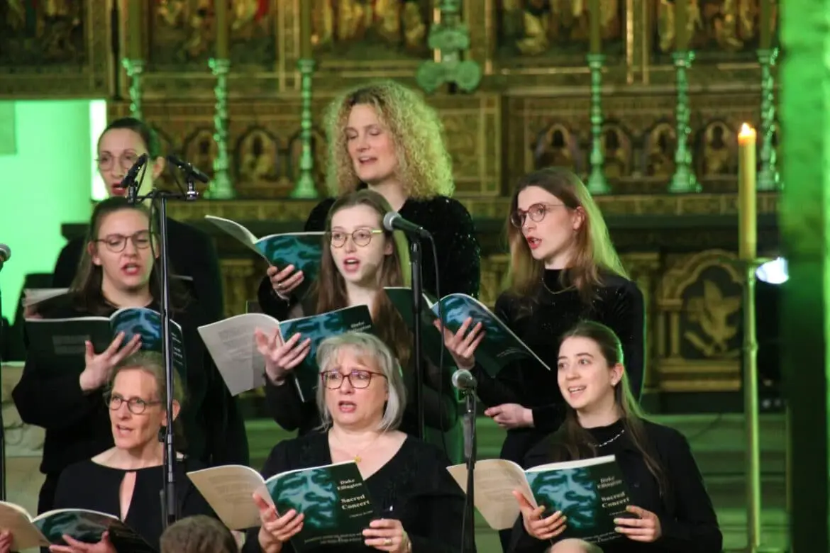 Essener Domchor im Osnabrücker Dom. / Foto: Dominik Lapp in Innenstadt