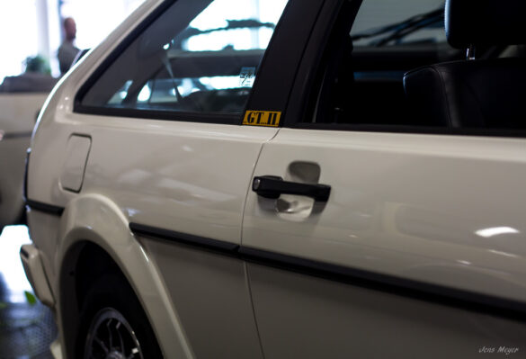 Familientreffen aller Karmann-Fahrzeuge am Werk