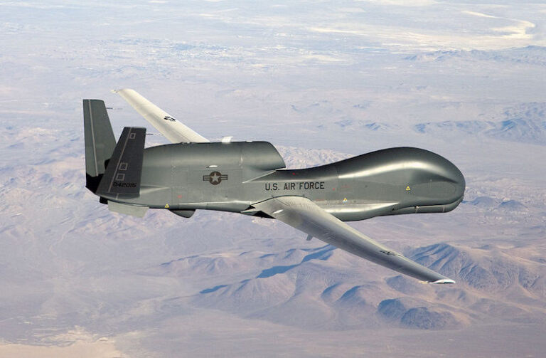 Warum am Himmel über Osnabrück bald Riesendrohnen vom Typ Global Hawk fliegen