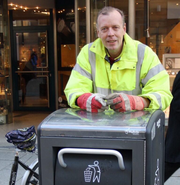 Dr Alexander Rochlitz BigBelly German EcoTec