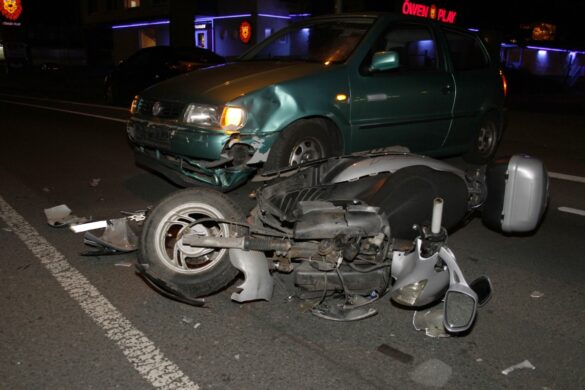 2016-03-16-Roller-PKW-MindenerStr_001 Rollerunfall Mindener Straße, Osnabrück