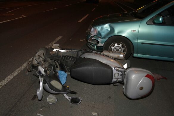 2016-03-16-Roller-PKW-MindenerStr_004 Rollerunfall Mindener Straße, Osnabrück