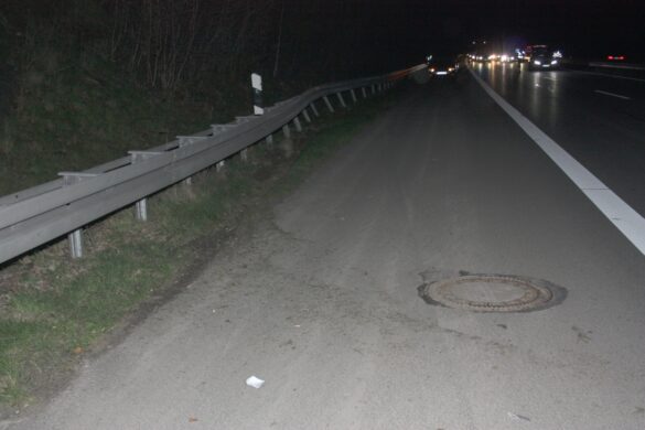 A30: PKW verunfallt mit hoher Geschwindigkeit