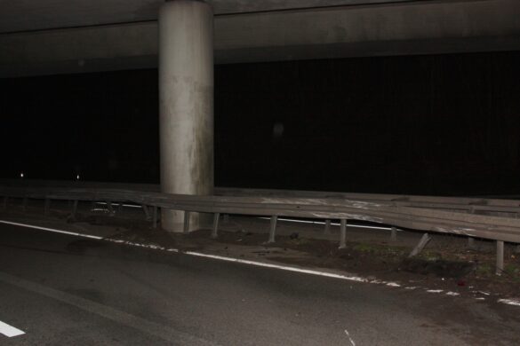 A30: PKW verunfallt mit hoher Geschwindigkeit