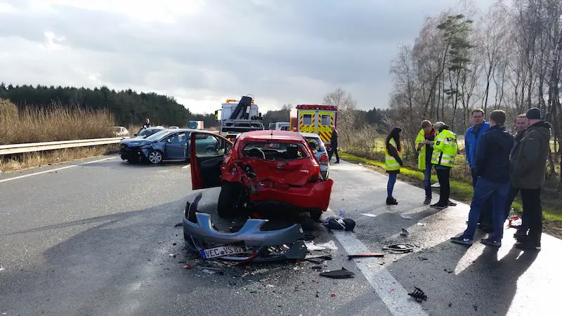20160302_152611 Mehrere Unfälle auf der A1 zwischen Bramsche und Osnabrück