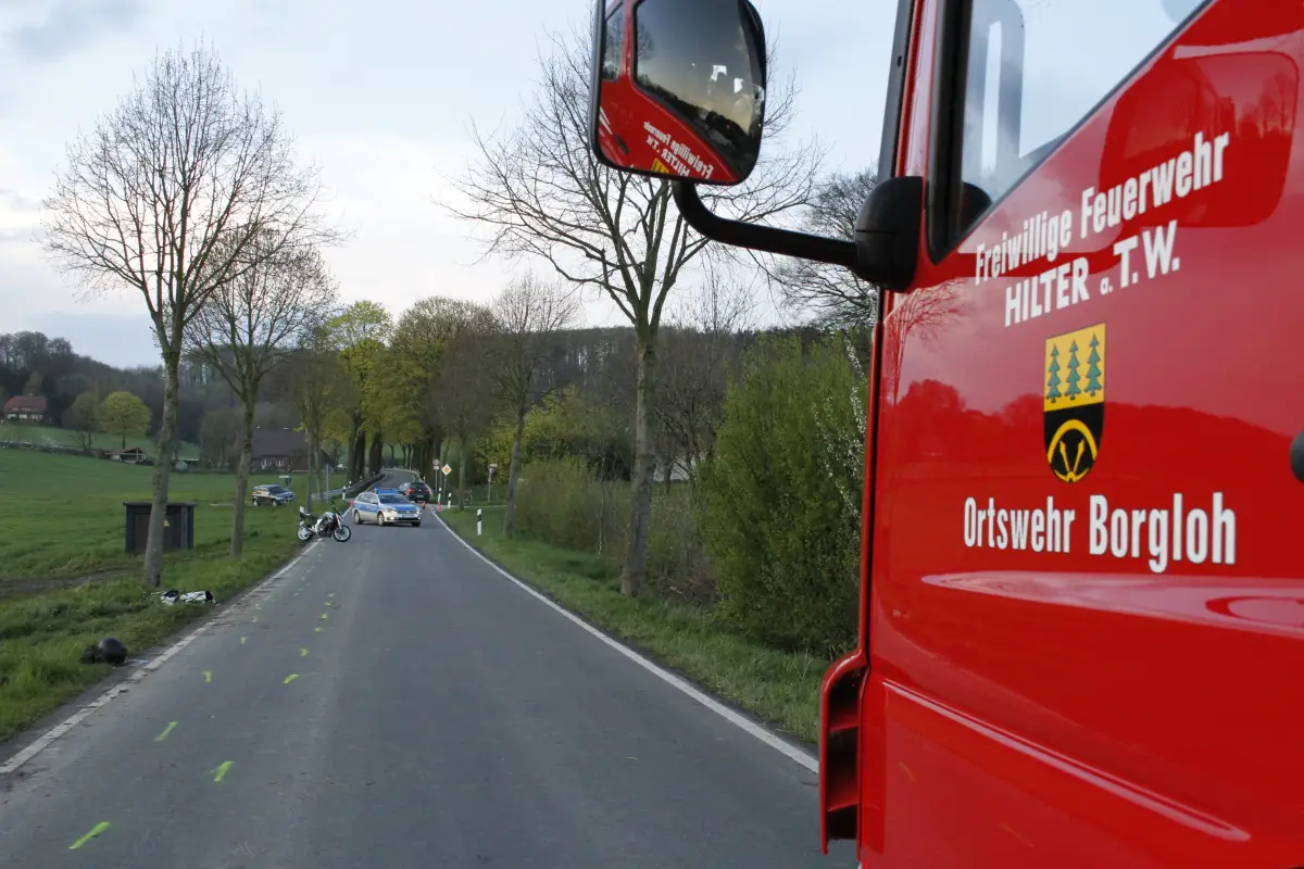 2016-04-15_Motorradfahrer-verunfallt_Hilter_002 Motorradfahrer verunfallt im Landkreis Osnabrück
