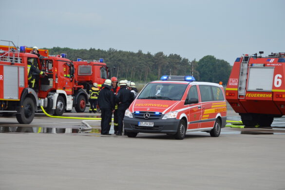 1.100 Helfer im Einsatz bei Notfallübung am Flughafen Münster/Osnabrück (FMO)