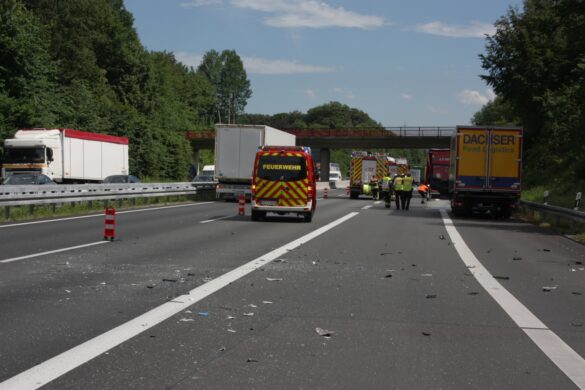 Gefahrgutunfall auf der Autobahn A30 bei Osnabrück