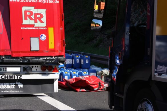 Gefahrgutunfall auf der Autobahn A30 bei Osnabrück