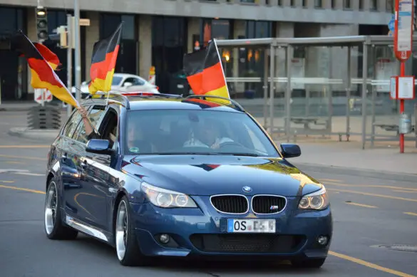 So schön feierte Osnabrück am Neumarkt das Achtelfinale