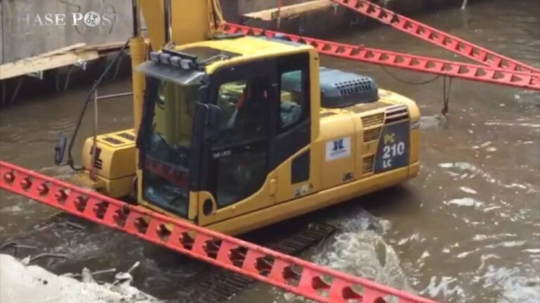 Bagger wurde mit Autokran vor dem Hase-Hochwasser gerettet