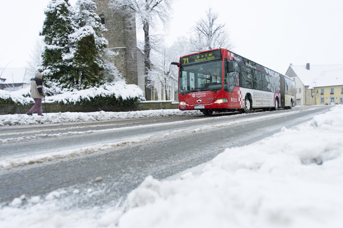 VOS Bus im Schnee, Belm
