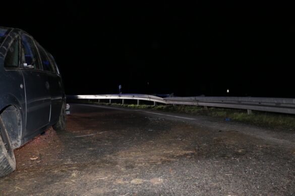 PKW überschlägt sich mehrfach in Osnabrücker Autobahnkreuz