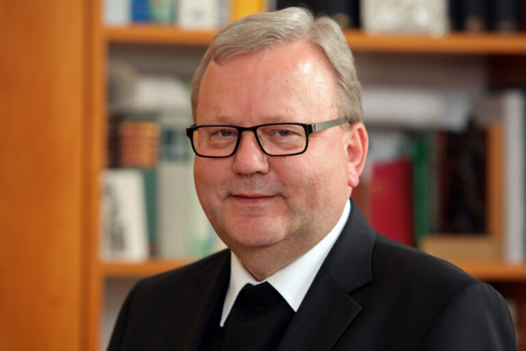 Bischof Dr. Franz Josef Bode
