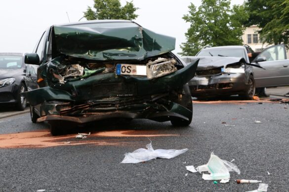 Mehrere Verletzte bei PKW-Zusammenstoß in Osnabrück