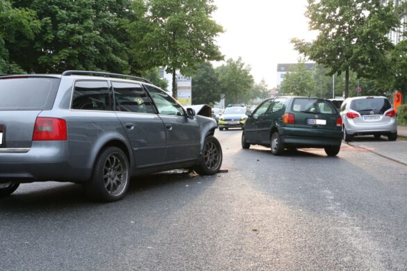 Mehrere Verletzte bei PKW-Zusammenstoß in Osnabrück