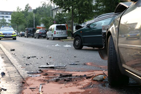 Mehrere Verletzte bei PKW-Zusammenstoß in Osnabrück