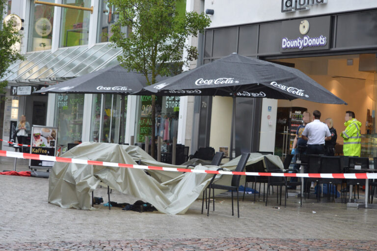 Polizei nach Selbstverbrennung am Domhof in Osnabrück