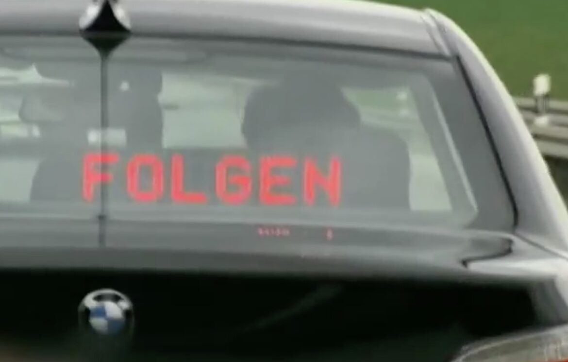 Folgen, Schild, Polizei
