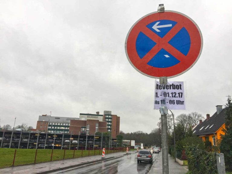 Osnabrück, Verkehr, Am Natruper Holz, Halteverbot, Warnbaken, Paracelsus Klinik, Westumgehung, Stau, Baustelle