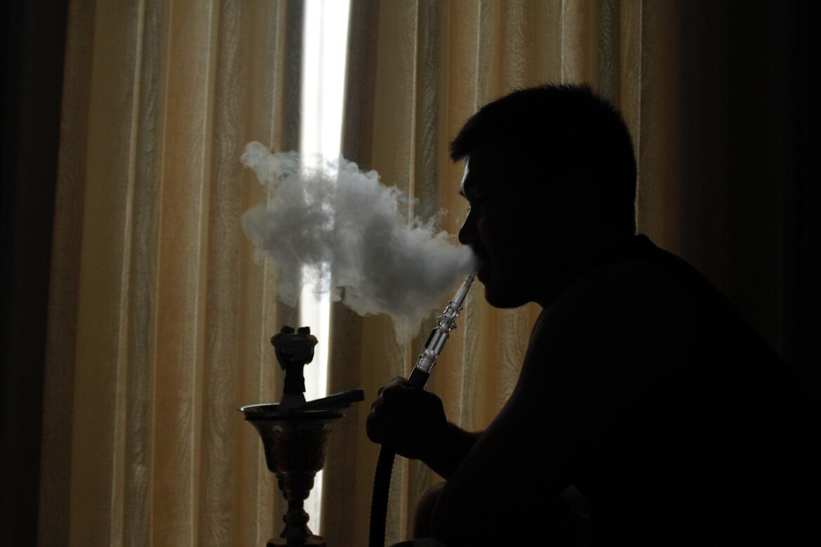 Shisha Raucher