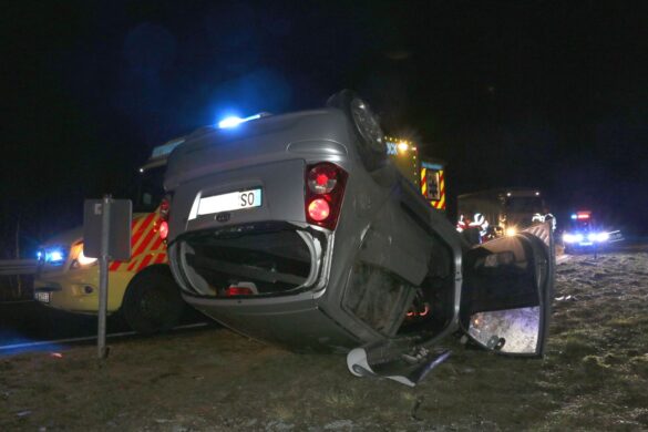 PKW in Autobahnkreuz Osnabrück-Süd überschlagen