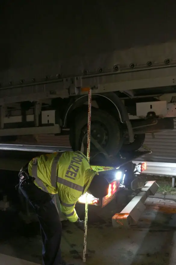 2018-02-07_Unfall-Transporter-LKW-A1-Autobahn-Osnabrueck_014 Transporter kracht auf LKW auf der Autobahn A1 bei Osnabrück