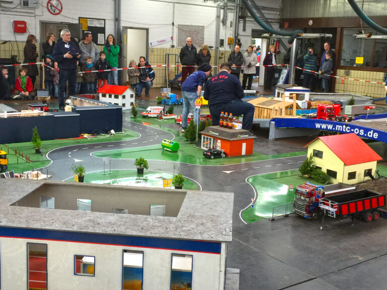 Modellbau XXL im Autohaus Härtel, Osnabrück