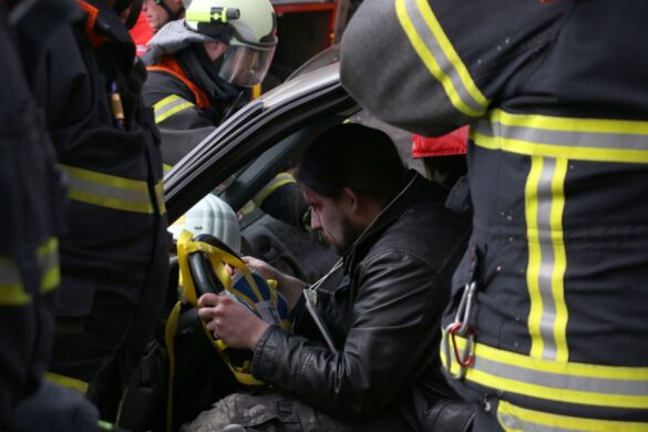 Unfall mit BUS und PKW - Alarmübung bei Bramsche (360°)
