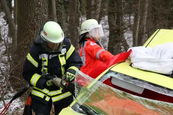 Unfall mit BUS und PKW - Alarmübung bei Bramsche (360°)