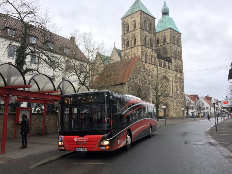 Bus in der Johannisstraße, Osnabrück