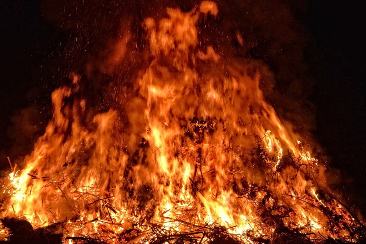 Osterfeuer