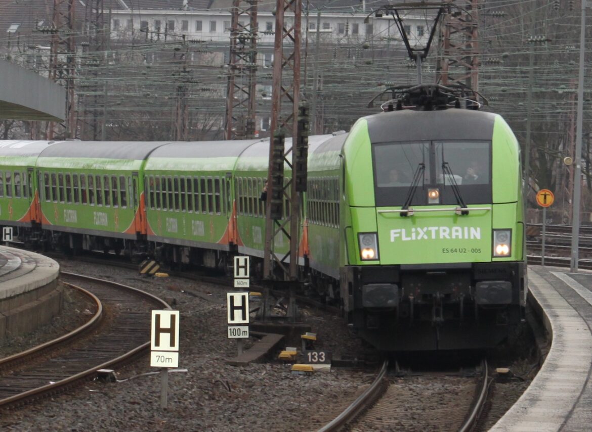 Flixtrain