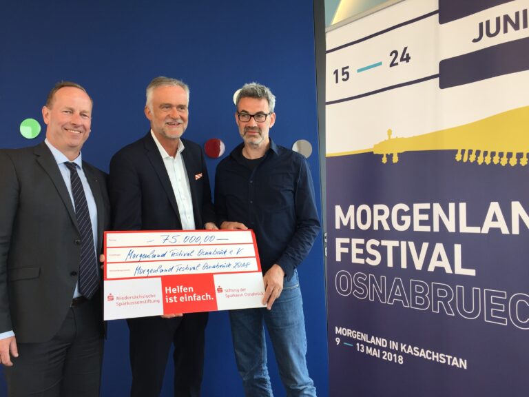 Morgenlandfestival Check-Übergabe