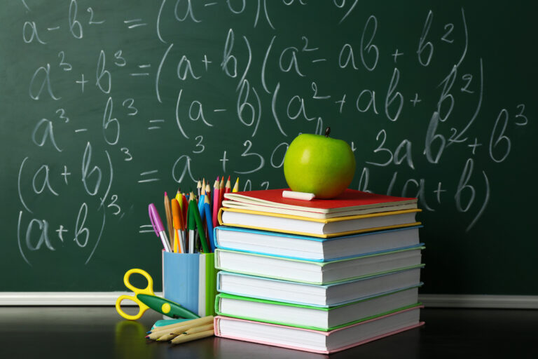 Schulbücher, Tafel