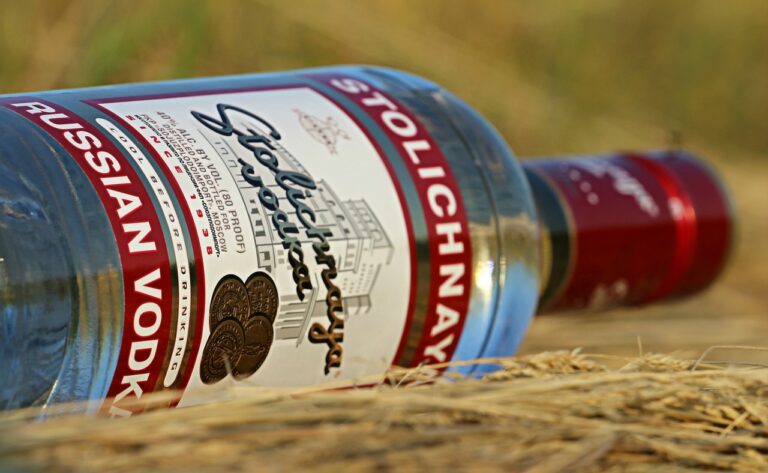 wodka Schlangenlinien