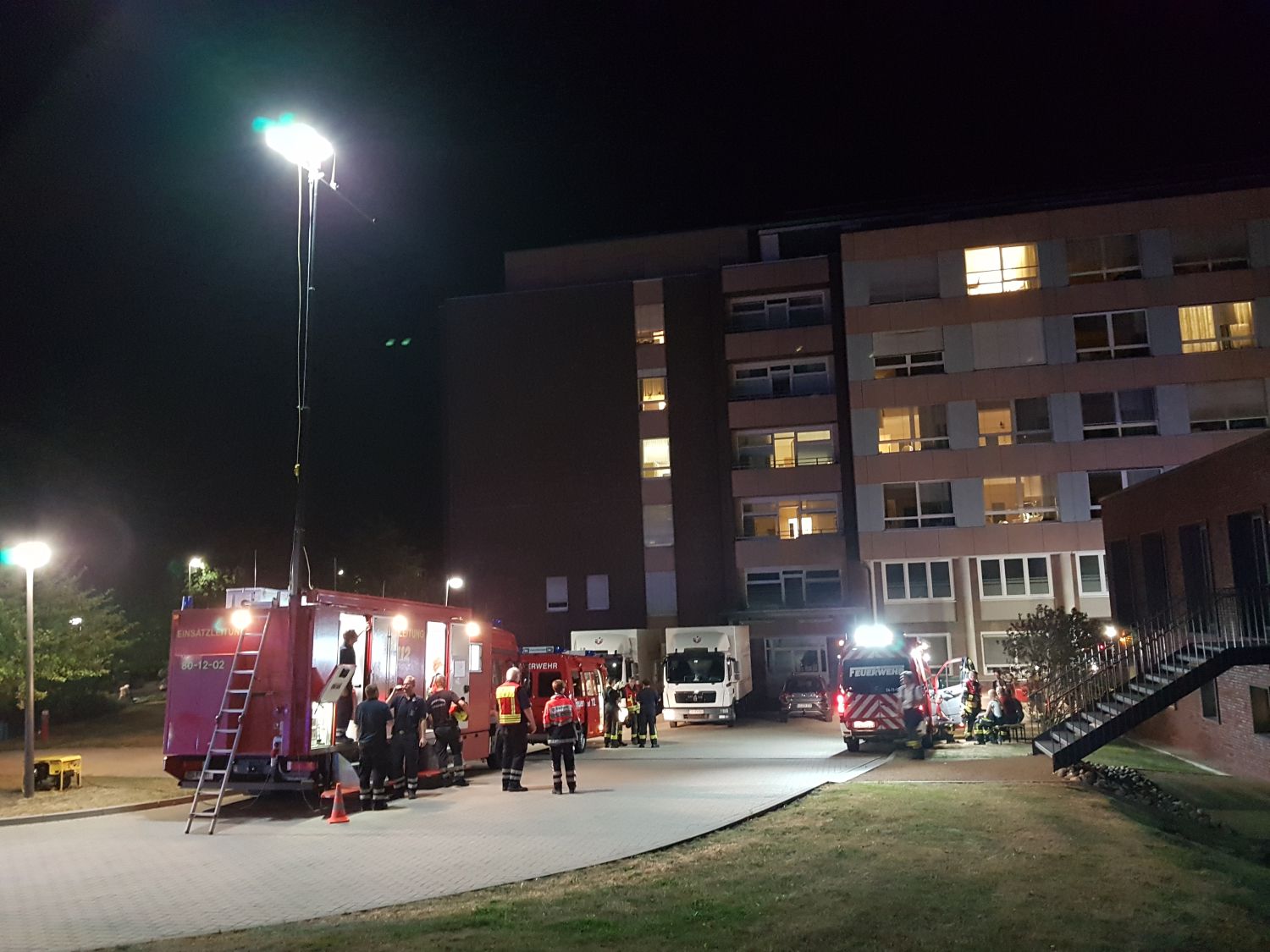 2018-08-03_Feuer-Franziskus-Hospital-Harderberg-Osnabrueck_005 Eine Person stirbt bei Feuer in Krankenhaus im Landkreis Osnabrück
