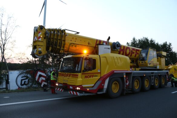Vollsperrung der Autobahn A1 für LKW-Bergung nach Unfall in Richtung Osnabrück