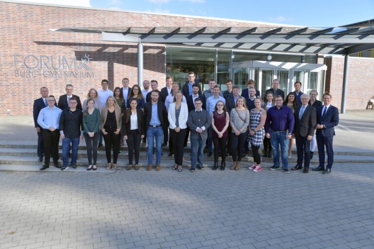 Die Berufsbesten aus dem IHK-Bezirk.